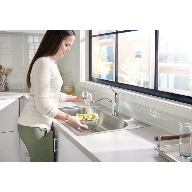 Chrome Modern Pull-Out Spray Kitchen Faucet with Single Handle