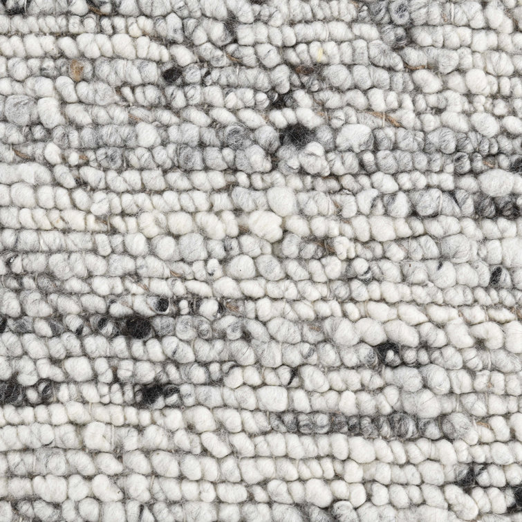 Ivory and Gray Handwoven Wool Cotton 8' x 10' Rug