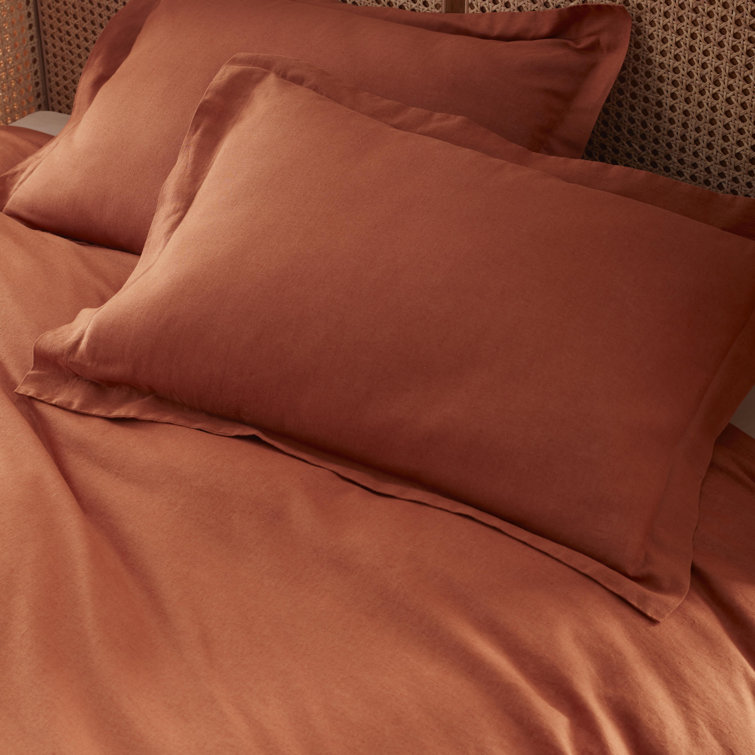 Contemporary Queen Bed with Wingback Headboard