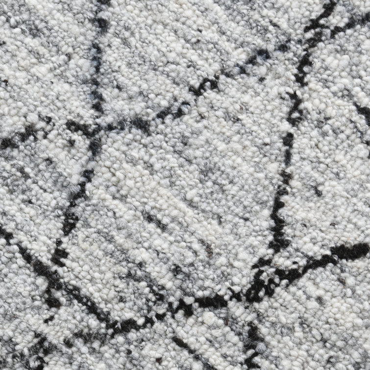 Ivory and Gray Diamond Tufted Wool Rectangular Rug 9' x 12'