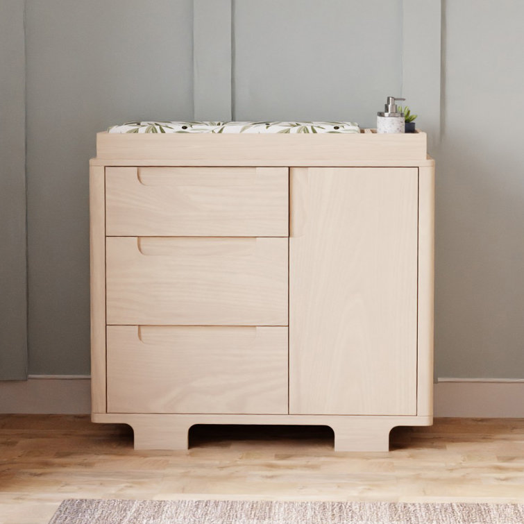 Washed Natural Pinewood 3-Drawer Dresser with Cabinet