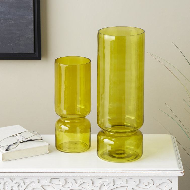 Nerissa Green Glass Round Table Vase Set