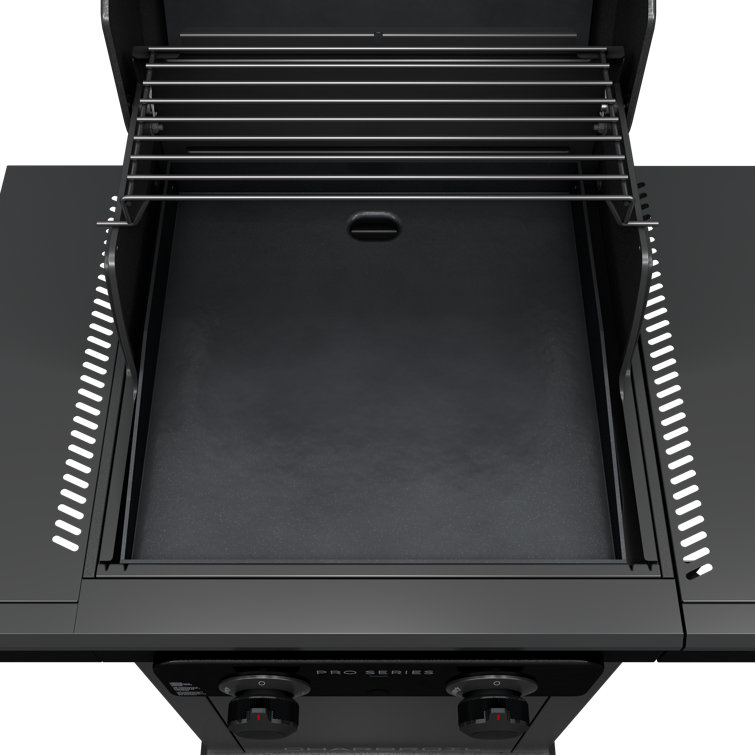Charbroil Pro Series Black Infrared Propane Gas Grill