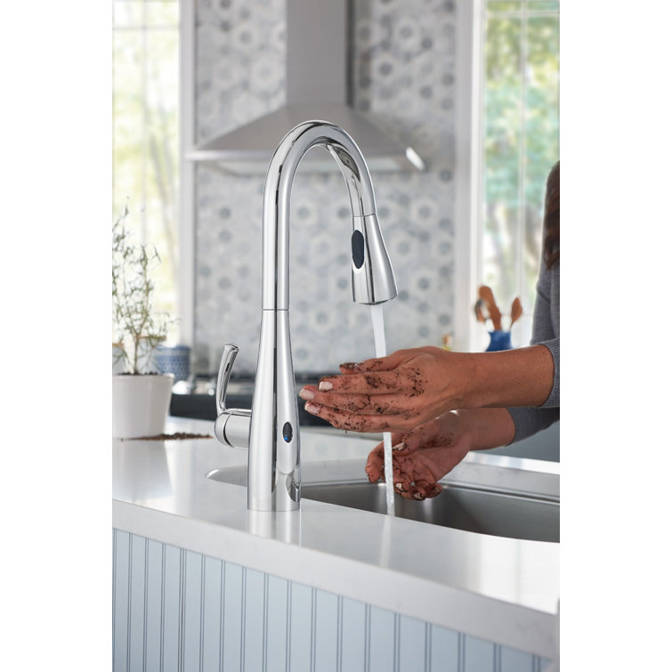 Chrome Touchless Kitchen Faucet with Pull-out Spray