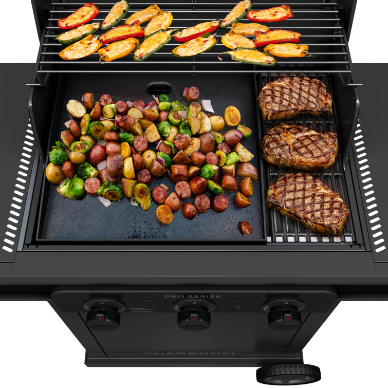 Charbroil Pro Series 3-Burner Black Infrared Propane Gas Grill