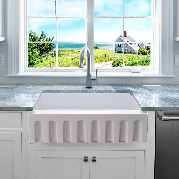 33'' White Fireclay Farmhouse Single Bowl Kitchen Sink