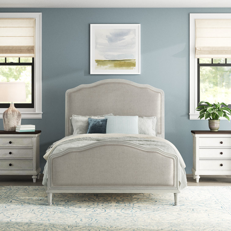 Amity Whitewash Queen Bed with Reeded Oak Frame and Linen Upholstery