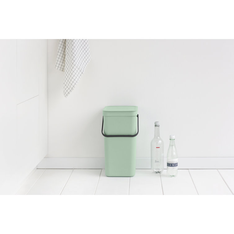 Brabantia Sort & Go Plastic Recycling Bin 4.2 Gallon
