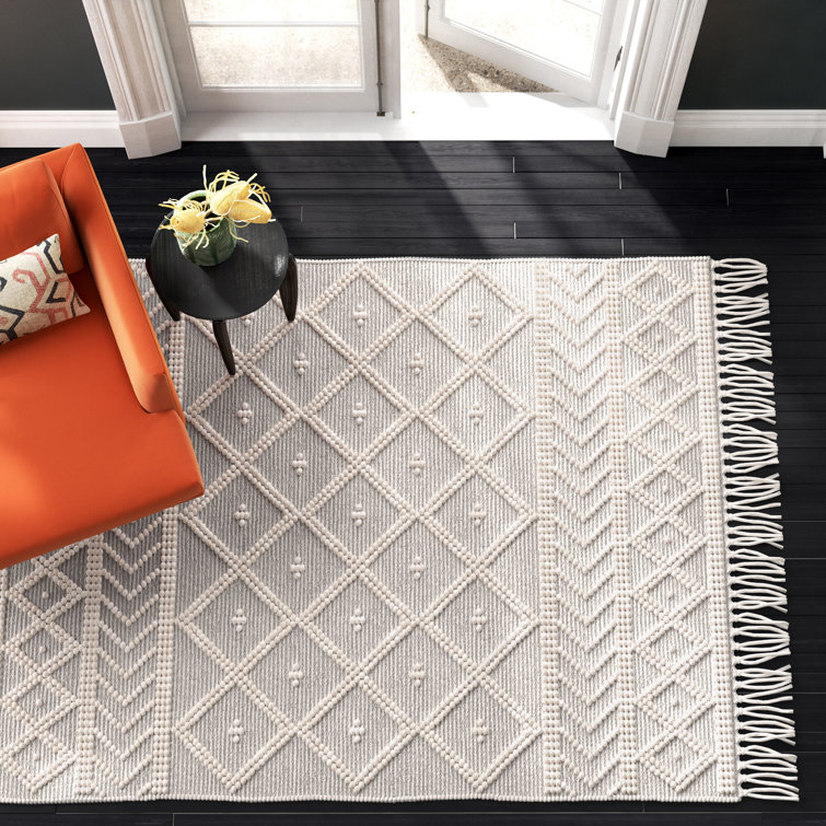 Handmade Ivory Spot Wool Rug 5' x 7' Easy Care