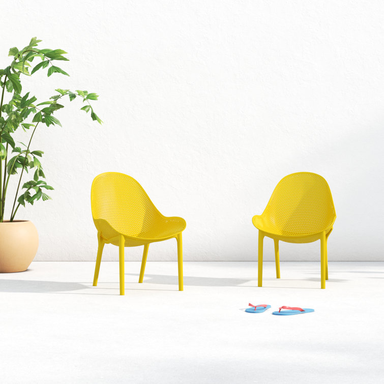 Yellow Polypropylene Armless Outdoor Lounge Chair Set