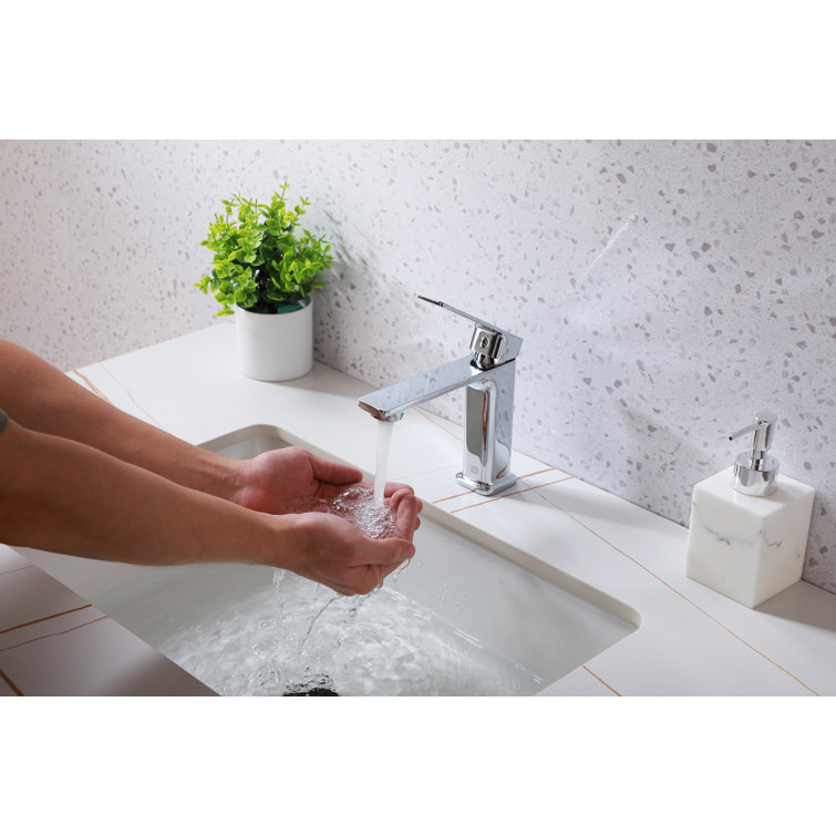 Lena Chrome Single-Handle Bathroom Faucet with Ceramic Valve