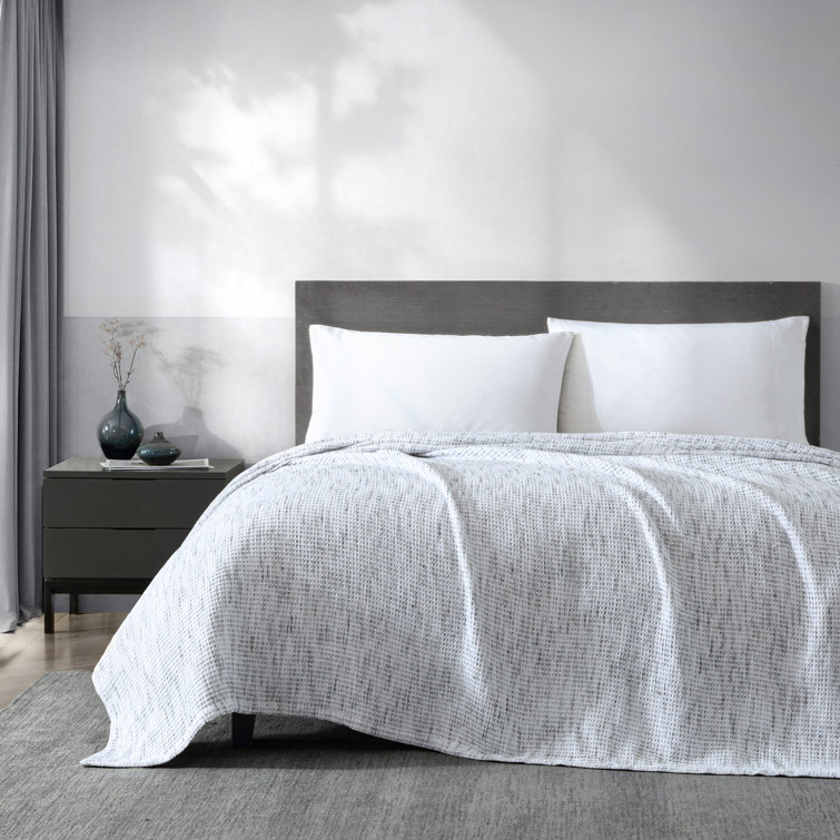 King White and Black Cotton Waffle Weave Blanket