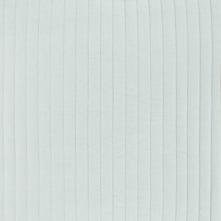 Cotton Sky Twin Quilt with Knife Edge and Reversible Design