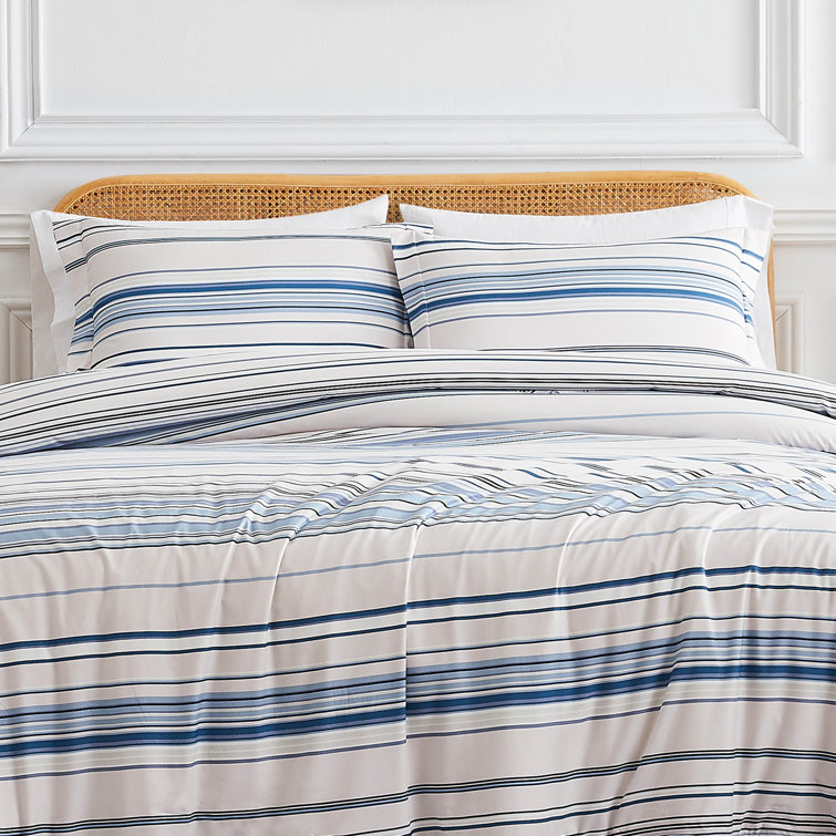 Twin Blue Reversible Down Alternative Microfiber Comforter Set
