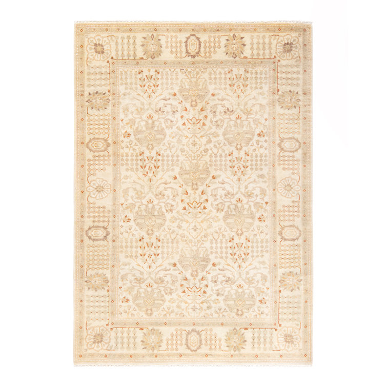 Hand-Knotted Ivory and Beige Wool Oriental Area Rug 4' x 6'