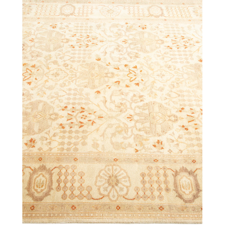 Hand-Knotted Ivory and Beige Wool Oriental Area Rug 4' x 6'