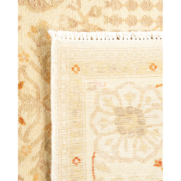 Hand-Knotted Ivory and Beige Wool Oriental Area Rug 4' x 6'