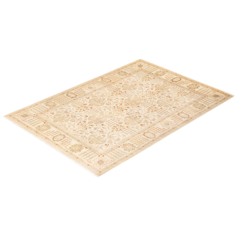 Hand-Knotted Ivory and Beige Wool Oriental Area Rug 4' x 6'