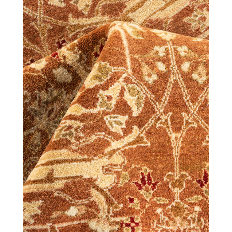 Handmade Brown Wool 8' x 10' Traditional Area Rug