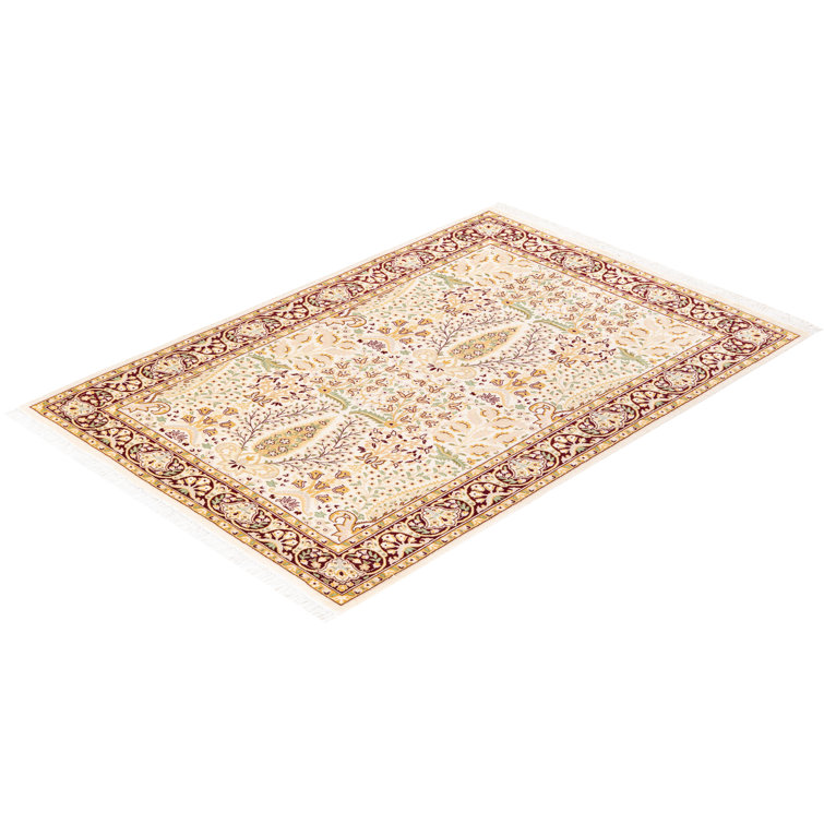 Ivory Hand-Knotted Geometric Wool 4' x 6' Area Rug