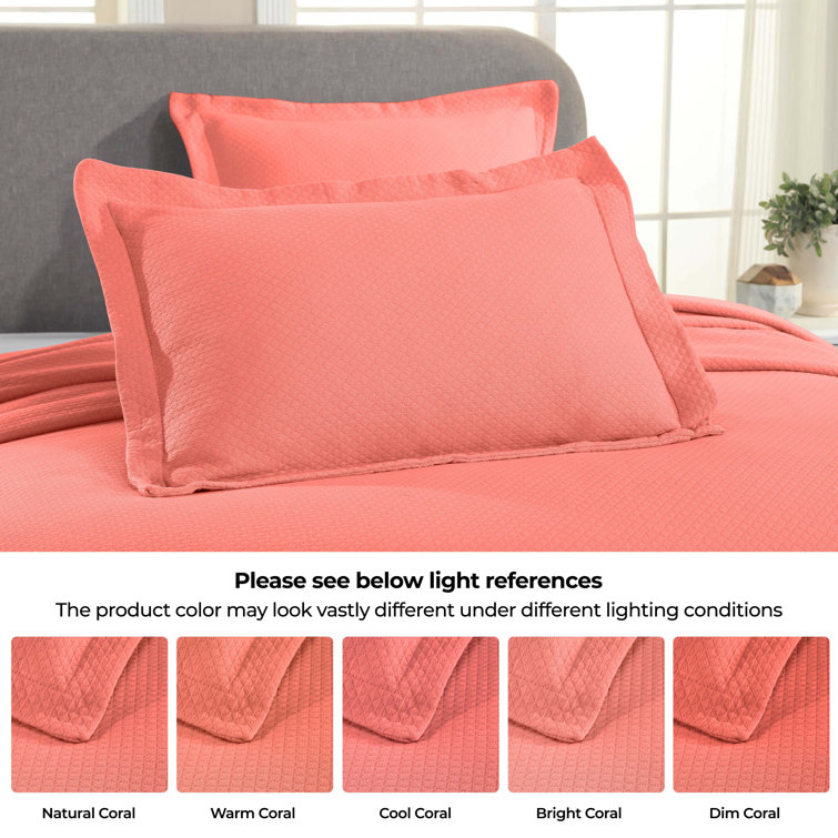 Coral Cotton Queen Reversible Bedspread Set
