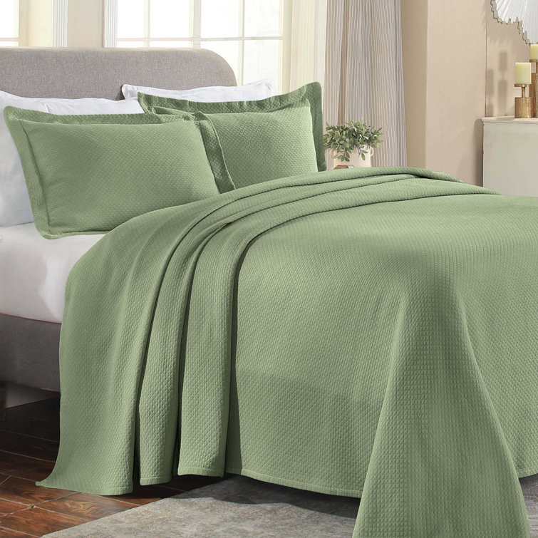 Sage Cotton Twin Reversible Bedspread Set with Sham