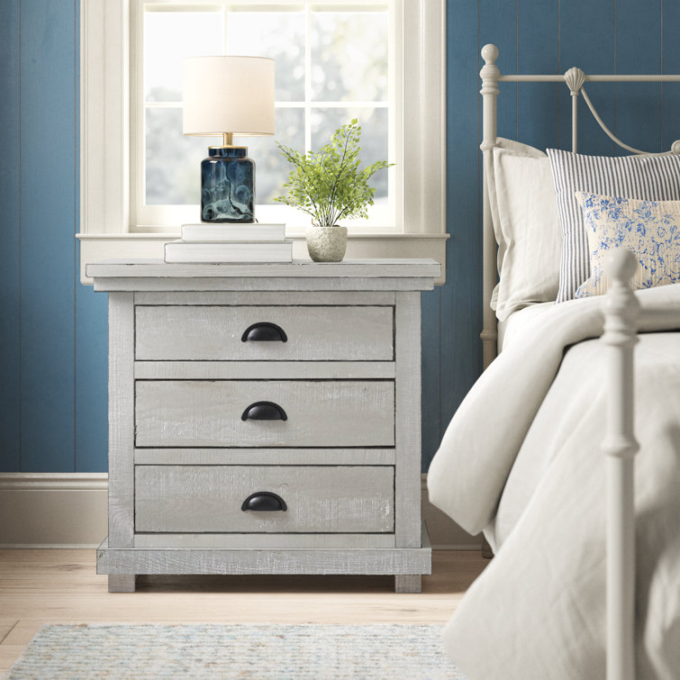 Transitional Gray Chalk 3-Drawer Solid Pine Nightstand