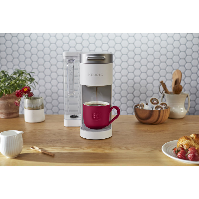 Elevated White Single-Serve Pod Coffee Maker with MultiStream Technology