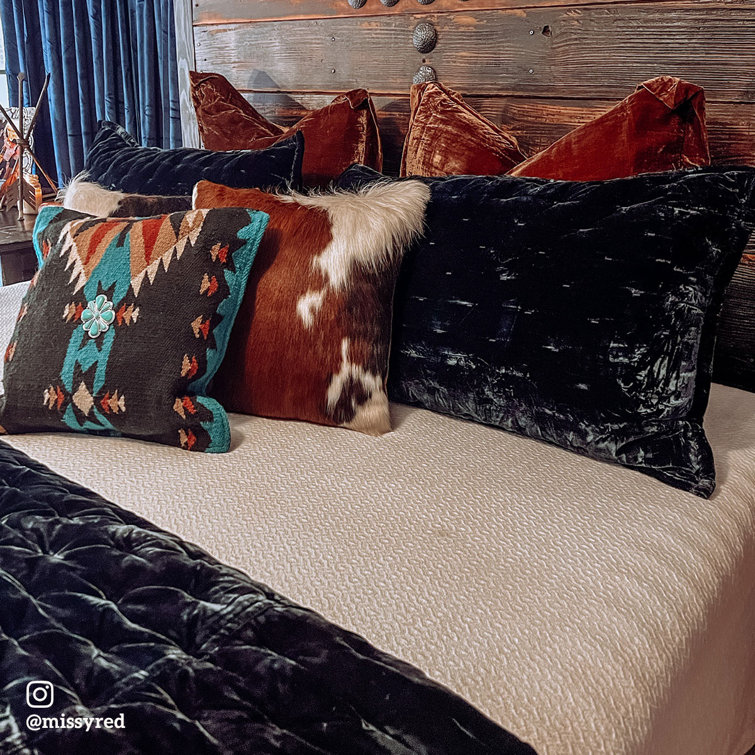 Twin Midnight Blue Velvet Quilt Set