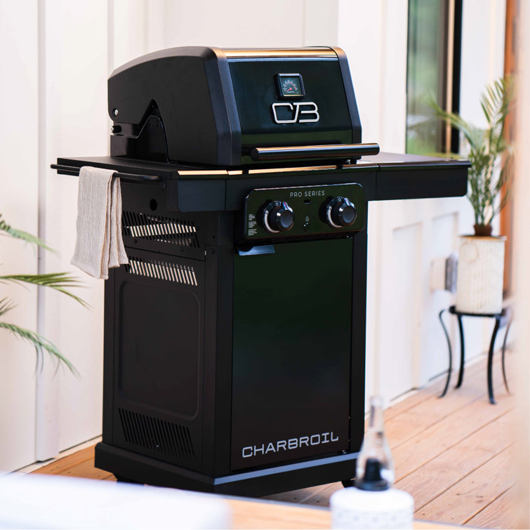 Charbroil Pro Series Black Infrared Propane Gas Grill
