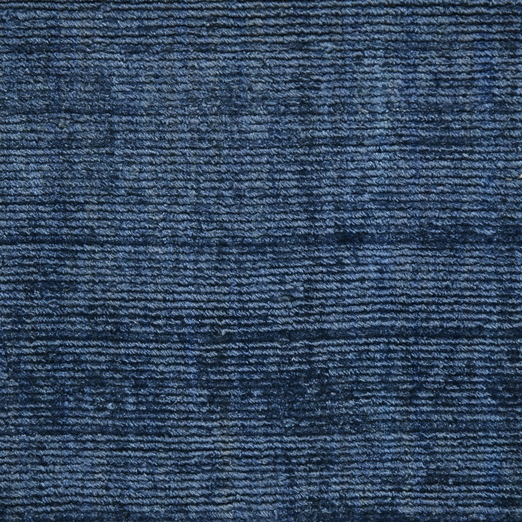 Sapphire Breeze Hand-Loomed Viscose 5' x 8' Area Rug