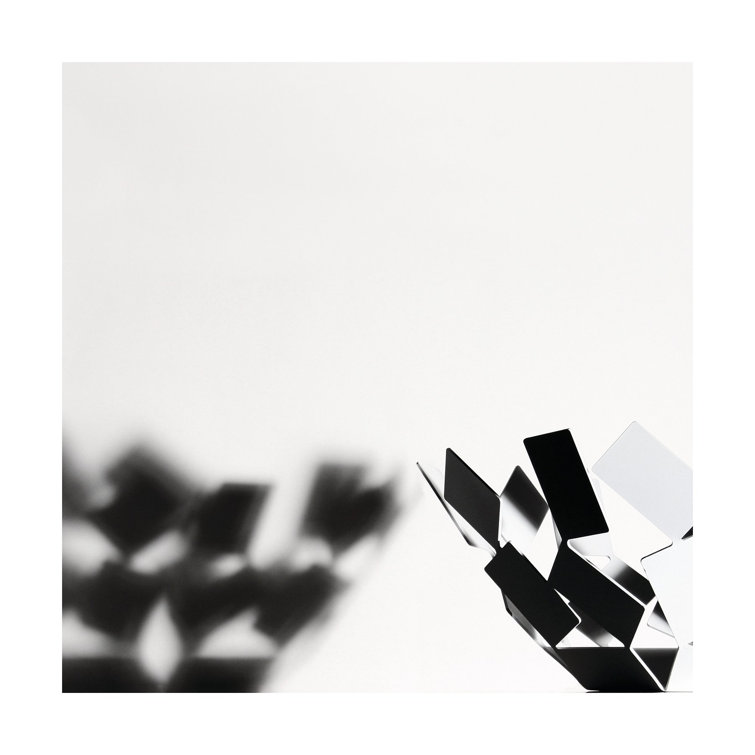 Black Geometric Stainless Steel Fruit Holder