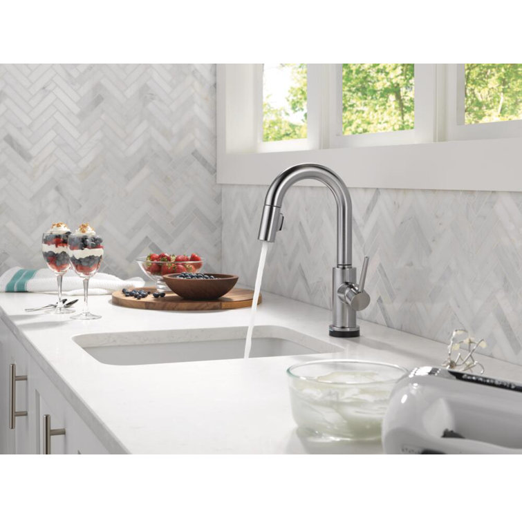 Stainless Steel Modern Pull-Down Kitchen Faucet with Touch Technology