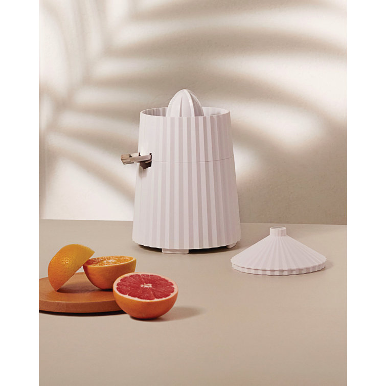 Plissé Quiet Motor Matte White Electric Citrus Squeezer