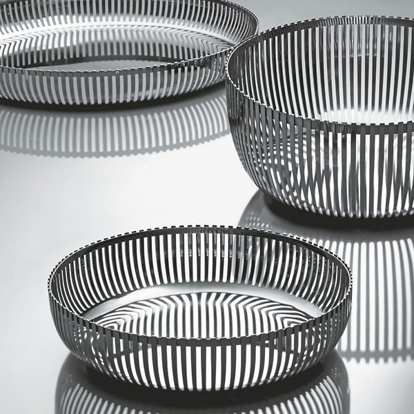 Polished Stainless Steel Round Fruit Basket