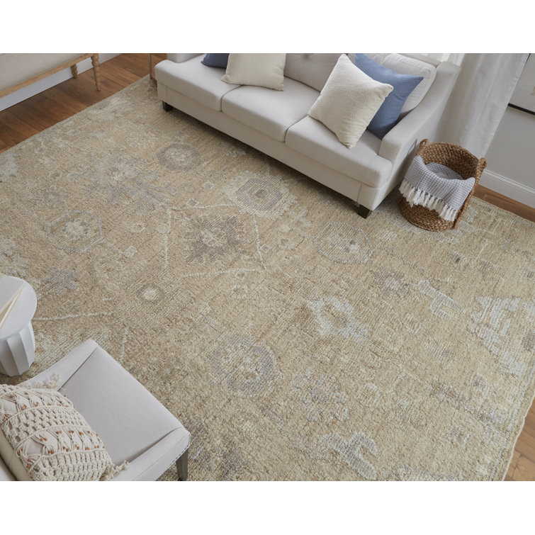 Grafton Square Gray and Beige Wool Floral Area Rug