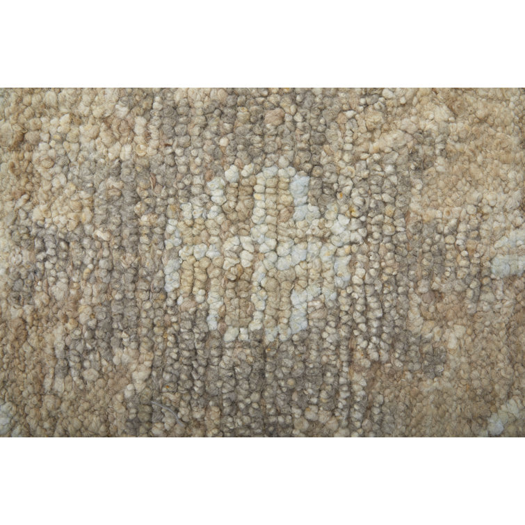 Grafton Square Gray and Beige Wool Floral Area Rug