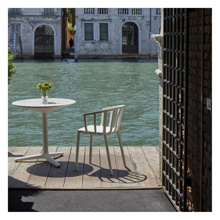 Venice White Classic Indoor/Outdoor Plastic Arm Chair