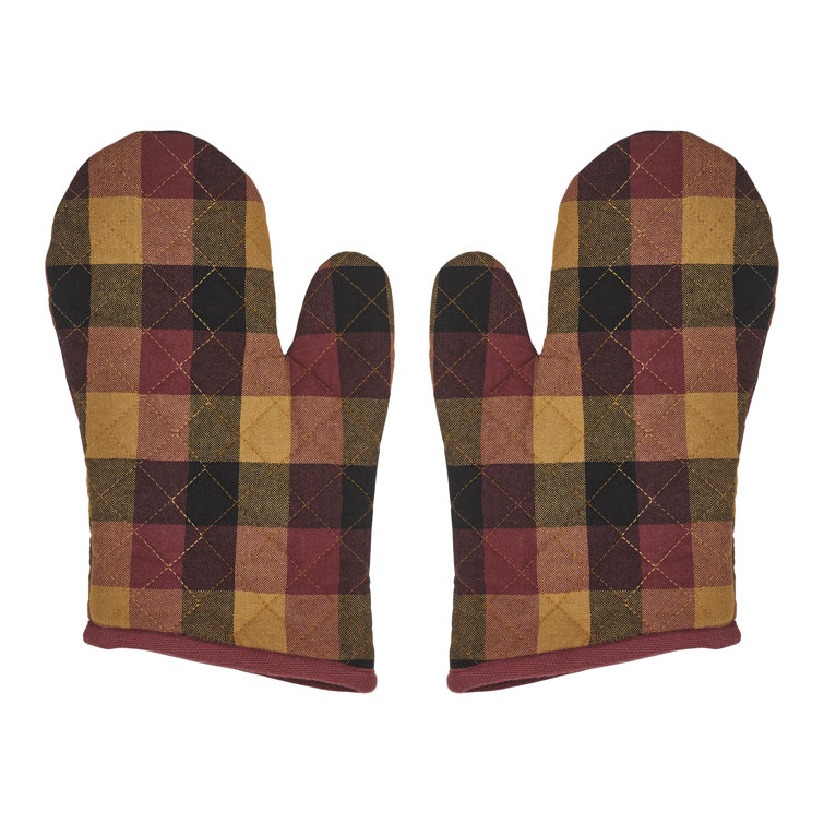 Heritage Farms Checkered Cotton Oven Mitt Set in Deep Burgundy