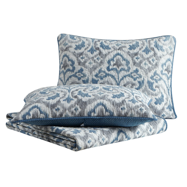 Coastal Breeze Twin Cotton Quilt Set with Reversible Blue Design