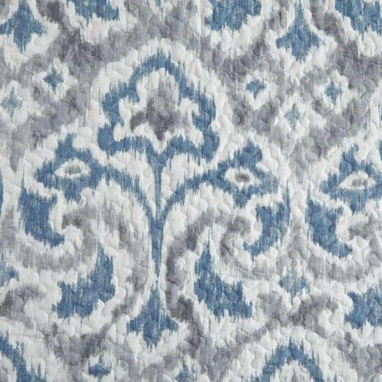 Coastal Breeze Twin Cotton Quilt Set with Reversible Blue Design