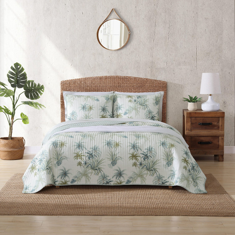 Serenity Palms Reversible Cotton Quilt Set, Full/Queen, Blue