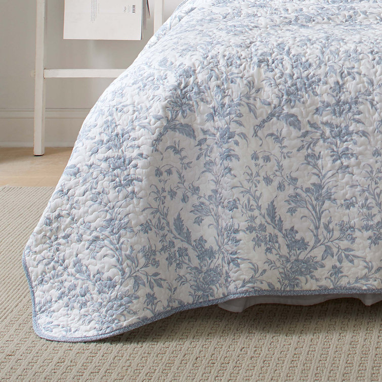 King Size Blue Cotton Reversible Quilt Set