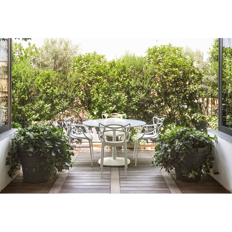 Antonio Citterio White Marble Round Dining Table with Square Aluminum Base