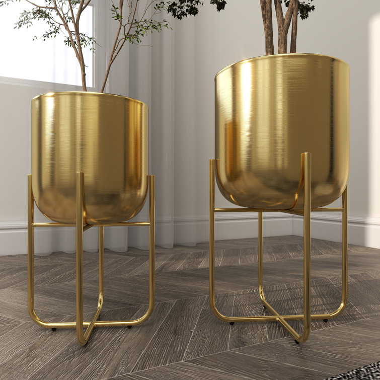 Nickson 2-Piece Gold Iron Indoor/Outdoor Planter Set