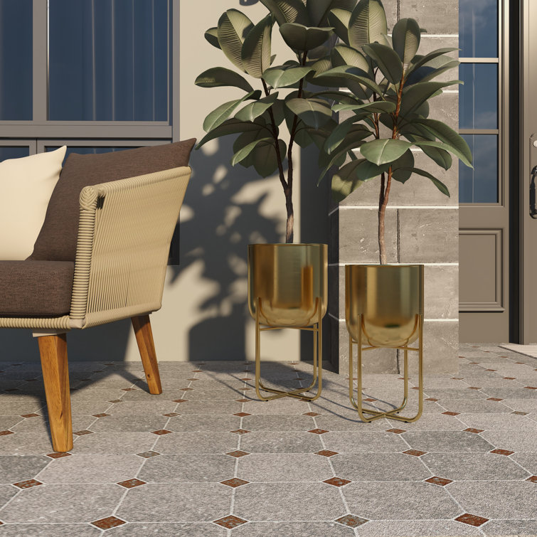 Nickson 2-Piece Gold Iron Indoor/Outdoor Planter Set