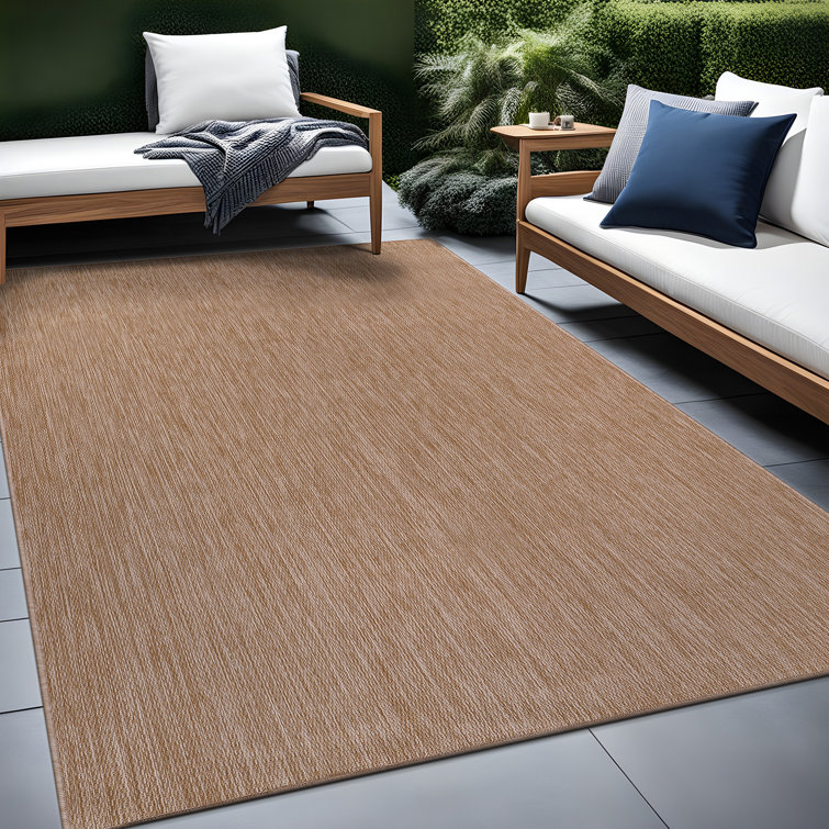 Beige 6' x 9' Synthetic Indoor/Outdoor Washable Rug