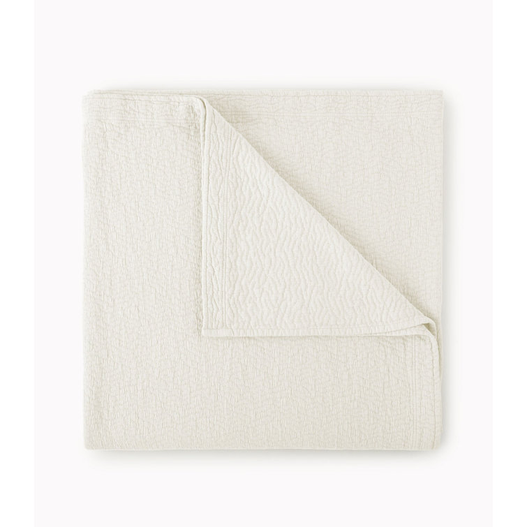 Ivory Cotton Twin Coverlet with Shams