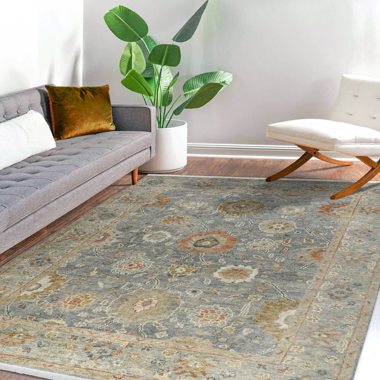 Gray Hand-Knotted Wool Floral 10' x 14' Area Rug