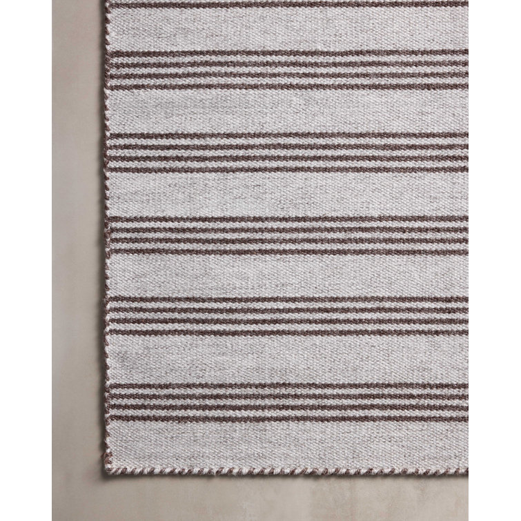 Charlie Silver and Bark Striped Reversible Indoor/Outdoor Rug 2'3" x 3'9"